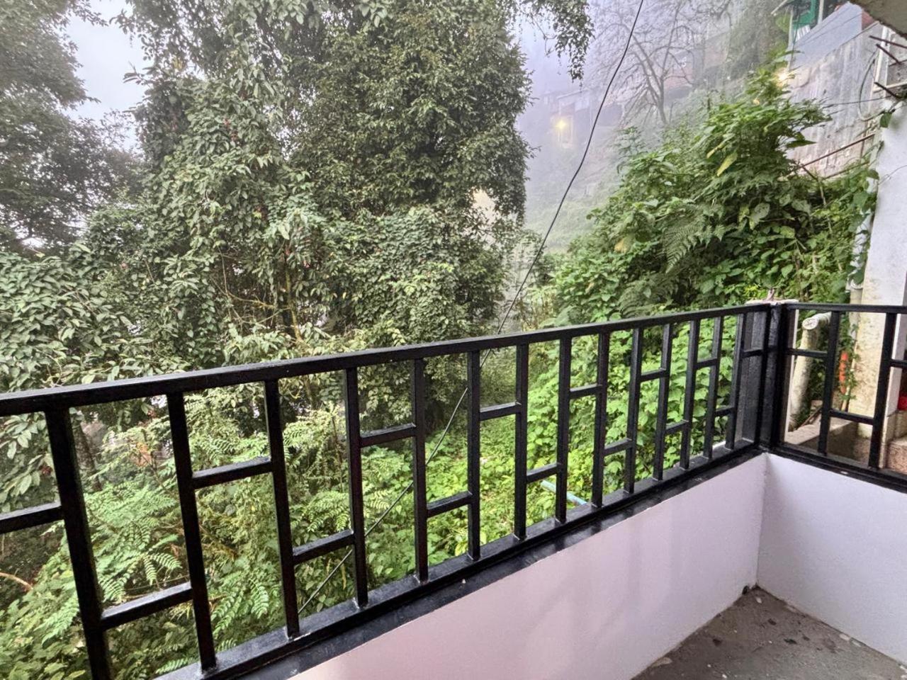Forest Lodge - 80 Mts From Mall Road Darjeeling  Exterior foto