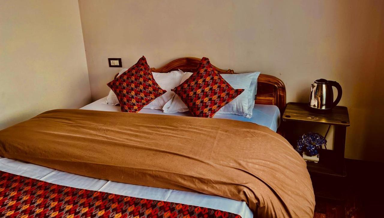 Forest Lodge - 80 Mts From Mall Road Darjeeling  Exterior foto